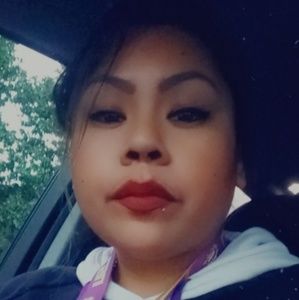 Meet your Posher, Justina